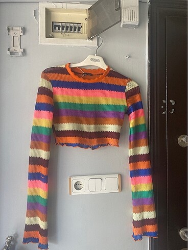 bershka rengi triko crop