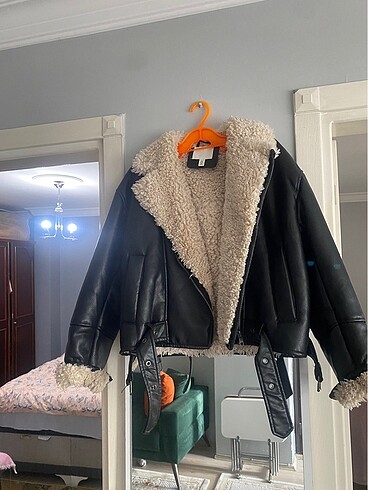 h&m kürklü deri mont - Görsel 2