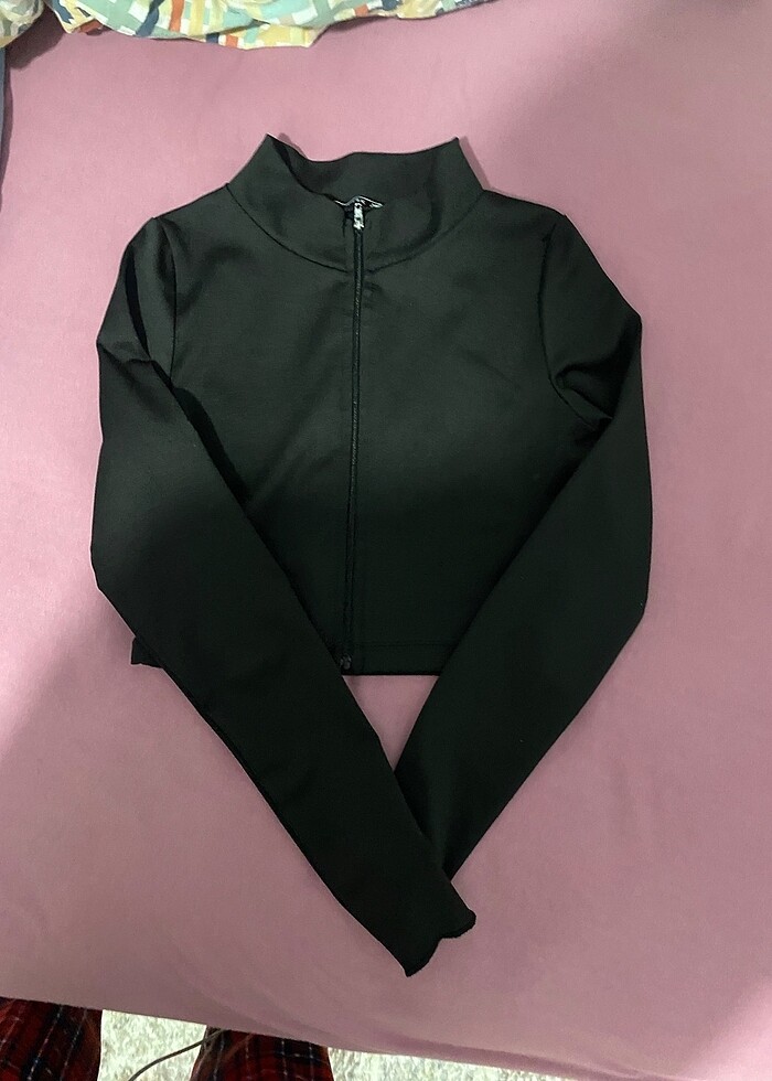 siyah crop - Görsel 2