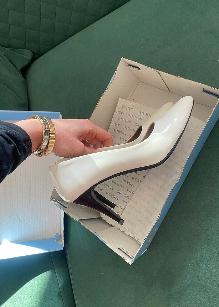 beyaz topuklu ayakkabı - Görsel 3