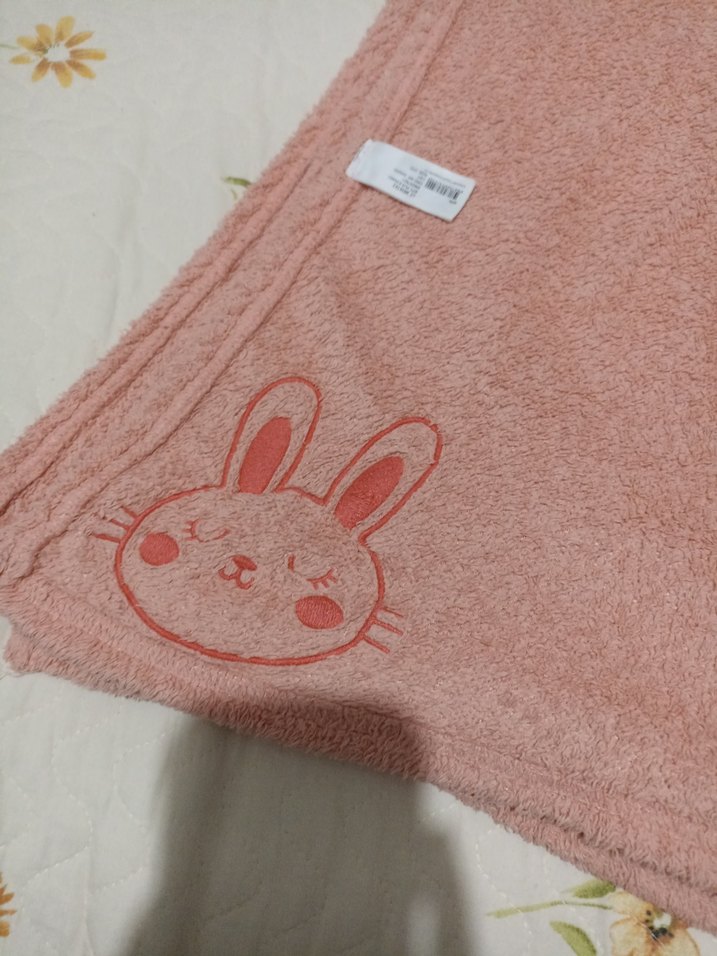 Pembe Baskılı Tavşan Desenli battaniye - Görsel 3