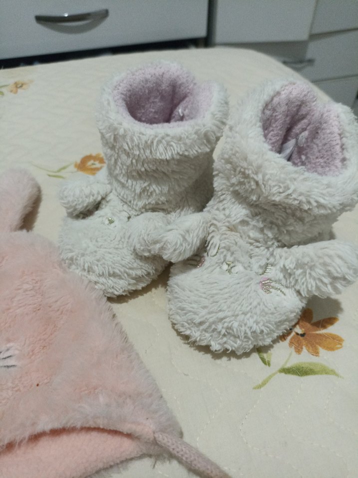 Kız Çocuk Pembe panduf ve bere - Görsel 3