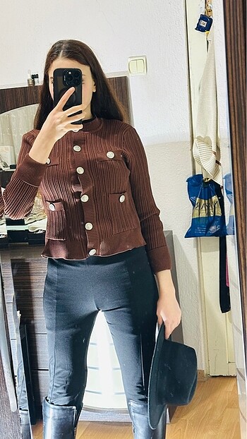 Diğer Kahverengi Triko Hırka