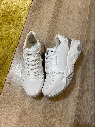 Kalın taban sneaker