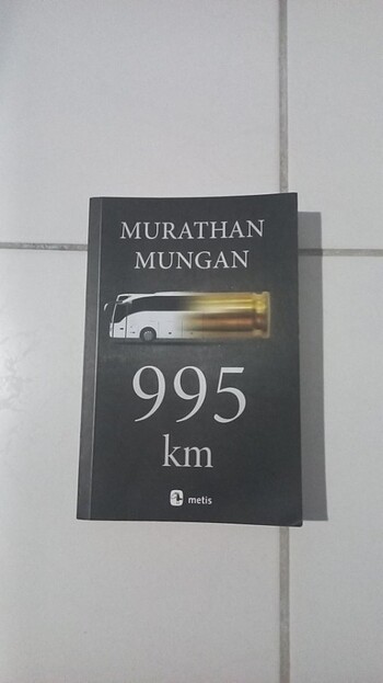 995 Km - Murathan Mungan