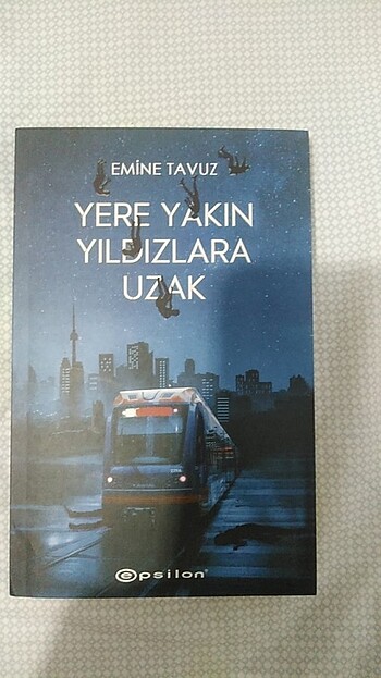Yere yakın Yıldızlara uzak