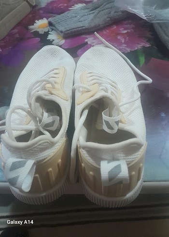 Bershka ayakkabı - Görsel 2