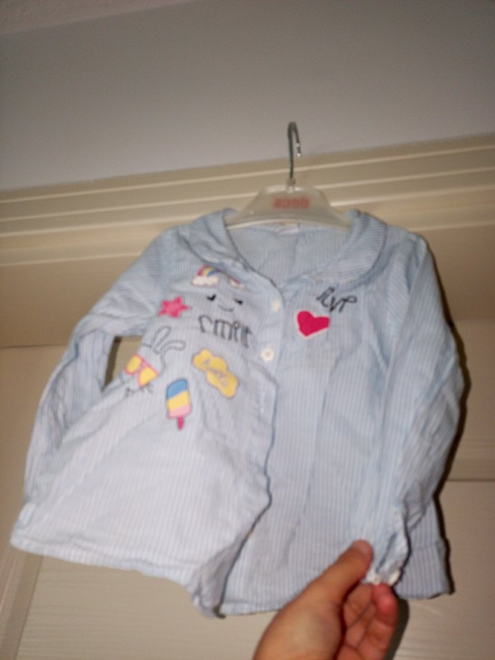 Nakışlı Mavi Pamuklu Kız Gömlek - Görsel 3