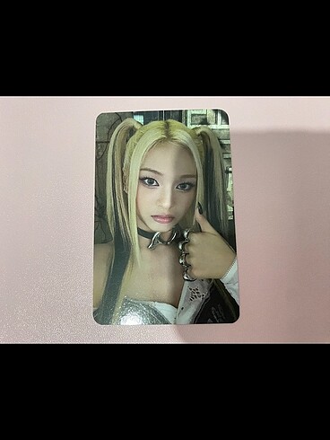 babymonster chiquita photocard