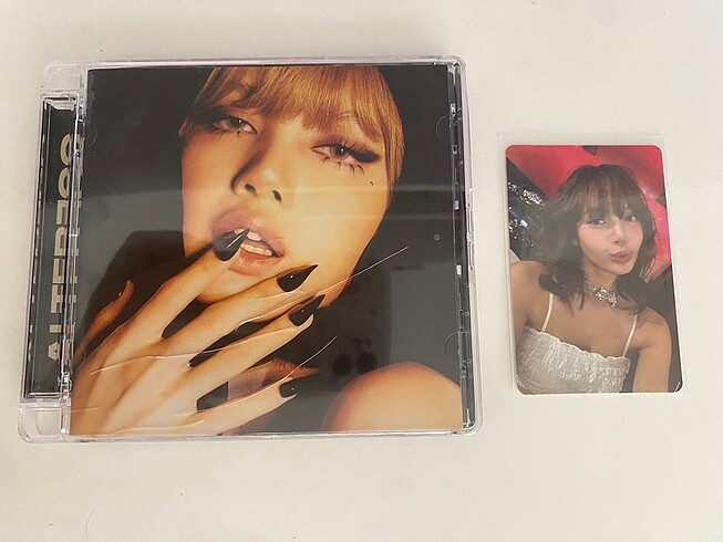 blackpink lisa alter ego jewel photocard