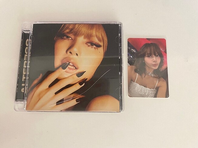 blackpink lisa alter ego jewel photocard