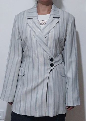 Düğmeli Gri Çizgili Midi Kadın Blazer Ceket