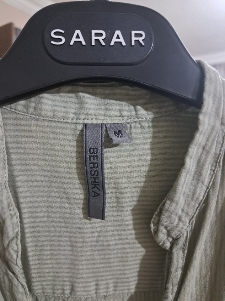 Bershka Gri V Yaka Uzun Kollu Kadın Gömlek - Görsel 2