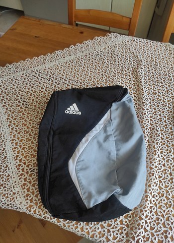 Beden siyah Renk Adidas Fermuarlı Spor Çantası