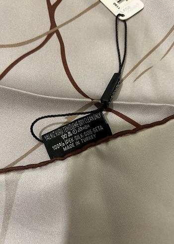  Beden İpekevi Eşarp