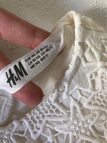 10 Yaş Beden beyaz Renk H&M kız çocuk beyaz bluz