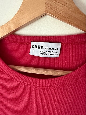 s Beden kırmızı Renk Zara kırmızı tshirt