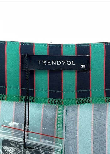 Yeşil Çizgili Bol Paça Kumaş  Pantolon - Görsel 4