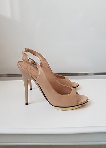 Orijinal Giuseppe Zanotti Bej Topuklu Ayakkabı