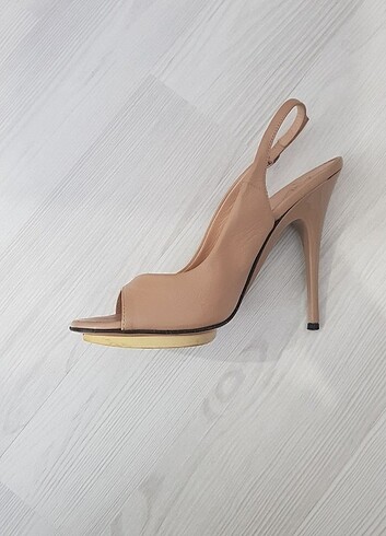 Giuseppe Zanotti Orijinal Giuseppe Zanotti Bej Topuklu Ayakkabı