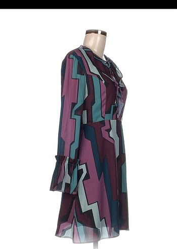 Desenli Şifon Fırfırlı Kısa Çan Elbise - Görsel 6