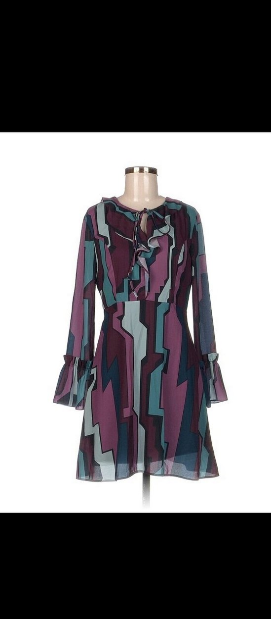 Desenli Şifon Fırfırlı Kısa Çan Elbise - Görsel 5