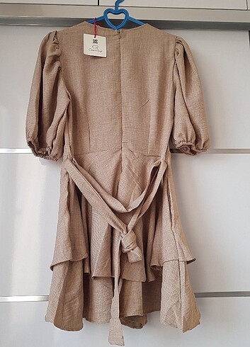 Volanlı Katlı Şortlu Kısa Elbise - Görsel 7