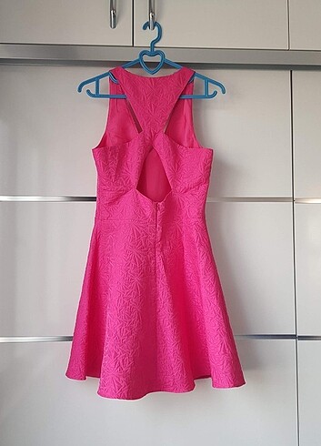 Pembe Sırt Dekolteli Barok Çan Elbise - Görsel 7