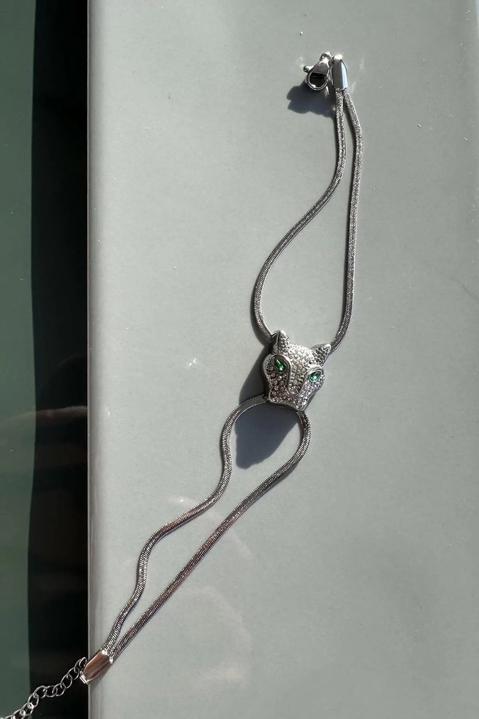 Gri Leopar Desenli Parlak Ear Cuff - Görsel 2