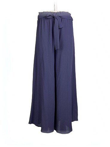 PreLoved Kumaş Pantolon %70 İndirimli.