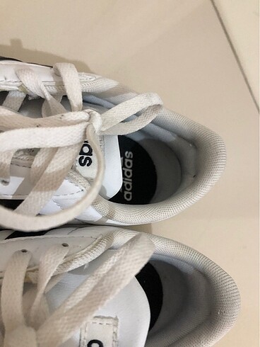37 Beden beyaz Renk Adidas kadın 37 numara