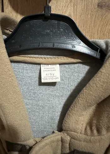 Bej Kapüşonlu Erkek Çocuk Kaban - Görsel 6