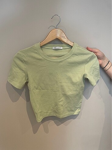 s Beden yeşil Renk Zara Tshirt