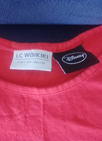 LC Waikiki Kırmızı Mickey tişört