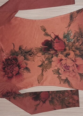 Hiç giyilmedi body 50 tl