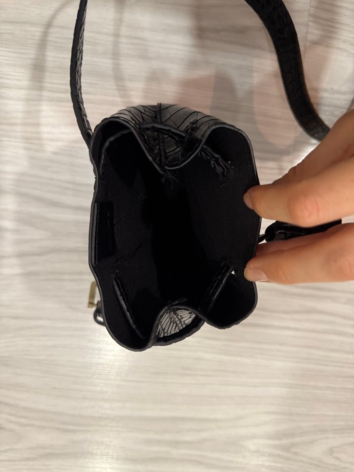 Siyah Deri Yılan Desenli Kadın Bel Çantası - Görsel 4