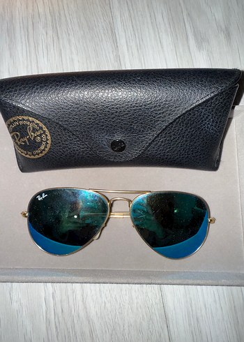Ray Ban