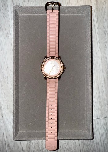 Pembe Kordonlu Kadın Kol Saati - Görsel 2