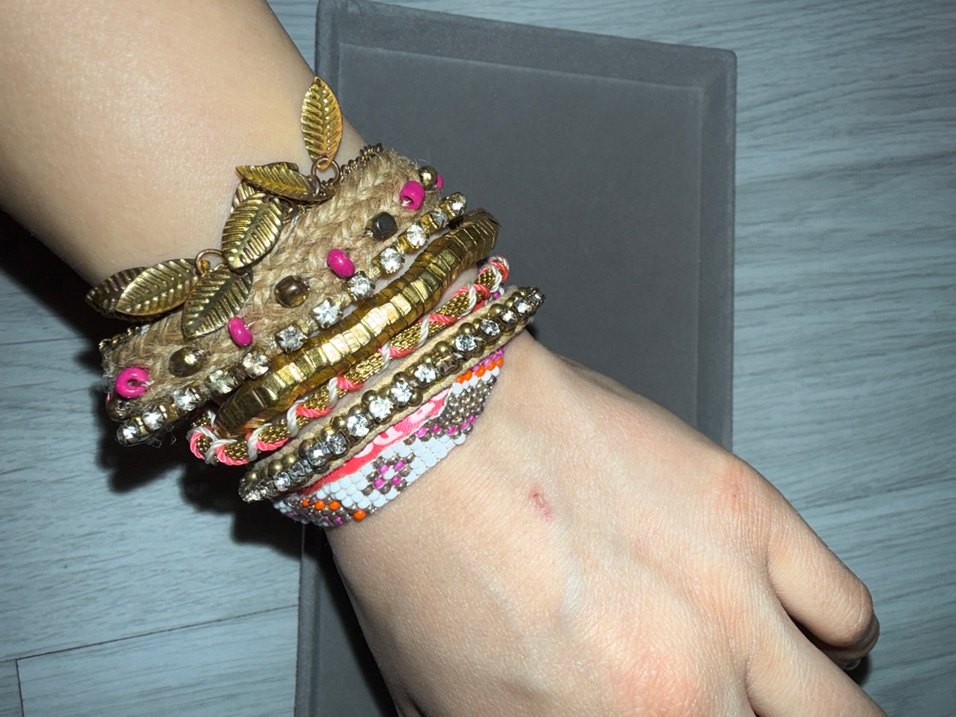 Renkli Boncuklu Hipanema Kadın Bileklik - Görsel 3