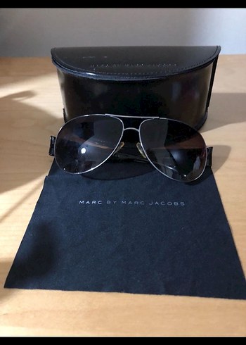 Marc by Marc Jacobs