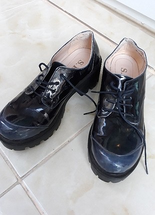 lacivert rugan oxford