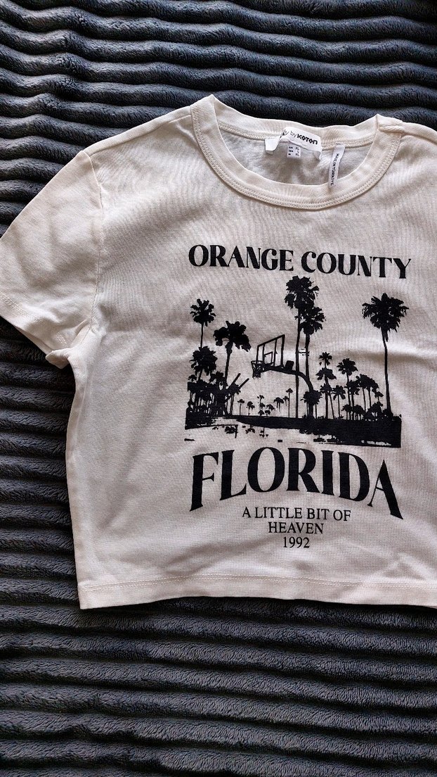 Koton Beyaz Baskılı Kısa Crop Tişört - Görsel 3