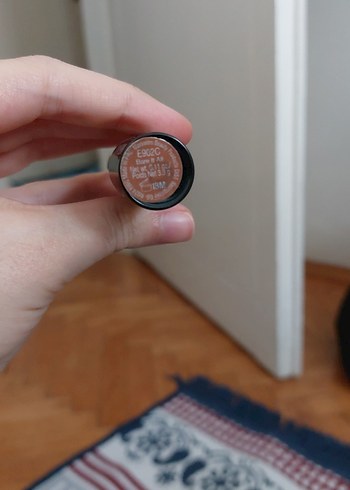 Wet n wild Wet n Wild Koyu Bej Ruj