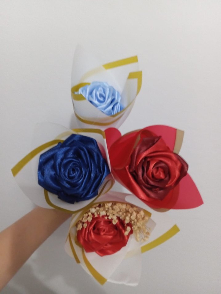 Renkli Saten Gül Buketi Seti - Görsel 4