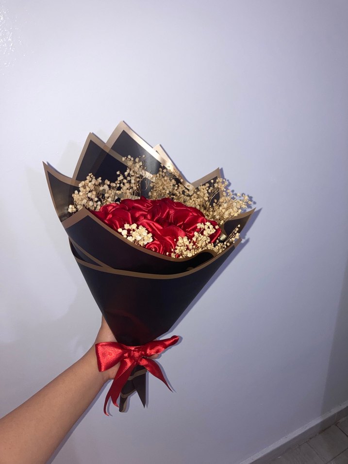 Kırmızı Gül buketi - Görsel 3