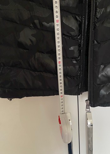 Moncler Siyah Kamuflaj Desenli Erkek Spor Yelek - Görsel 6