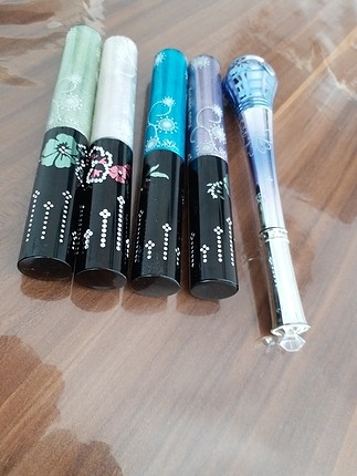 eyeliner