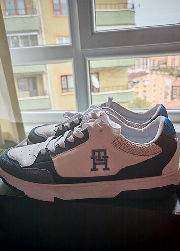 Tommy hilfiger mavi beyaz ayakkabı - Görsel 3