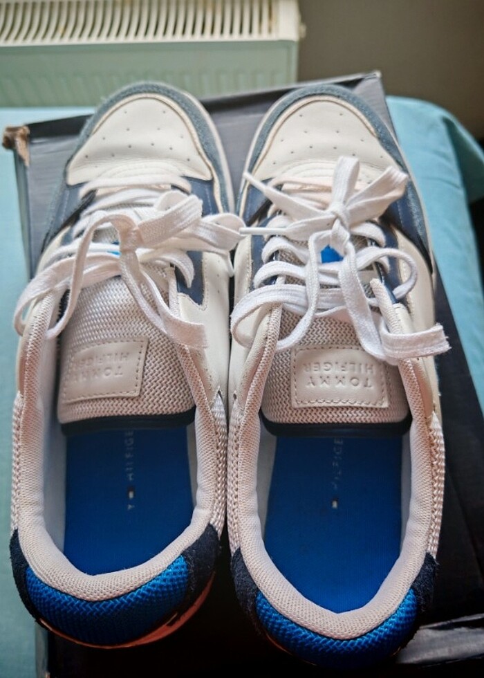 Tommy hilfiger mavi beyaz ayakkabı - Görsel 5