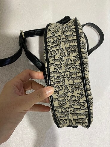 Beden Stradivarius çanta